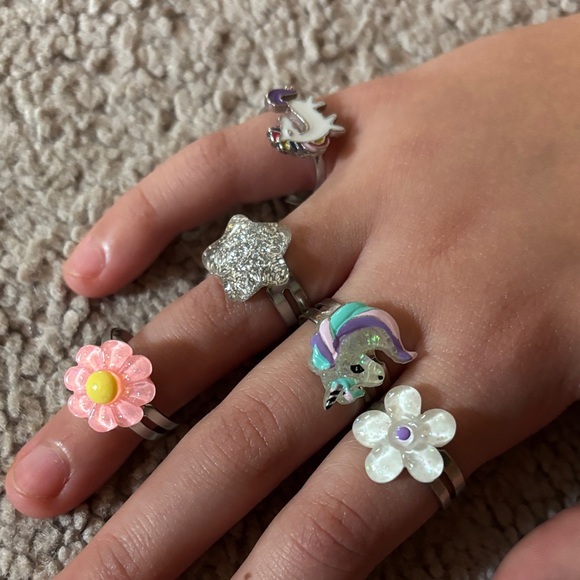 Colorful Kids' Adjustable Rings Set - Picture 3 of 4